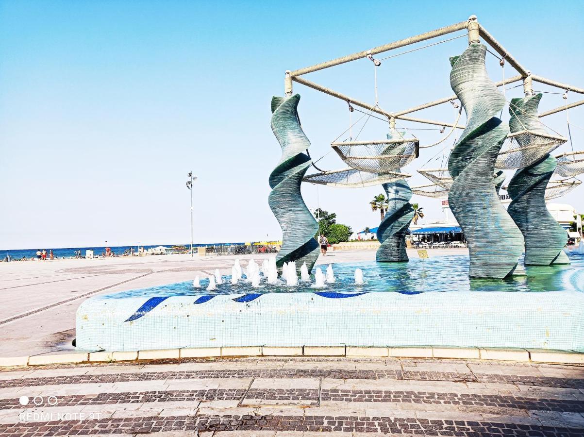 Hotel Garisenda B&B - In Centro A Riccione - Екстер'єр фото